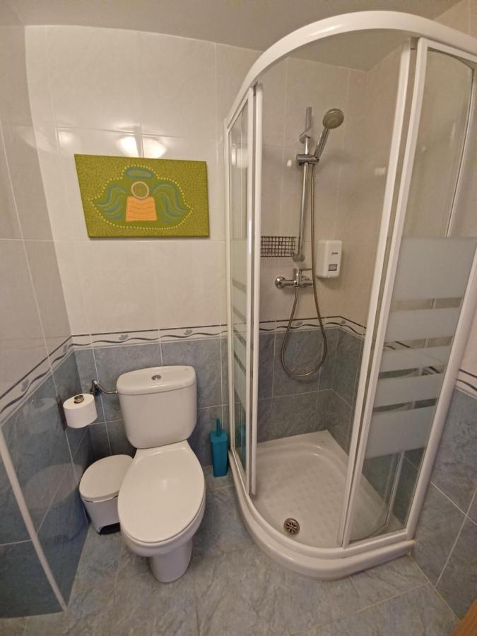 En El Pleno Centro De Biescas Con Garaje, Ascensor Y Wifi Apartment Ngoại thất bức ảnh