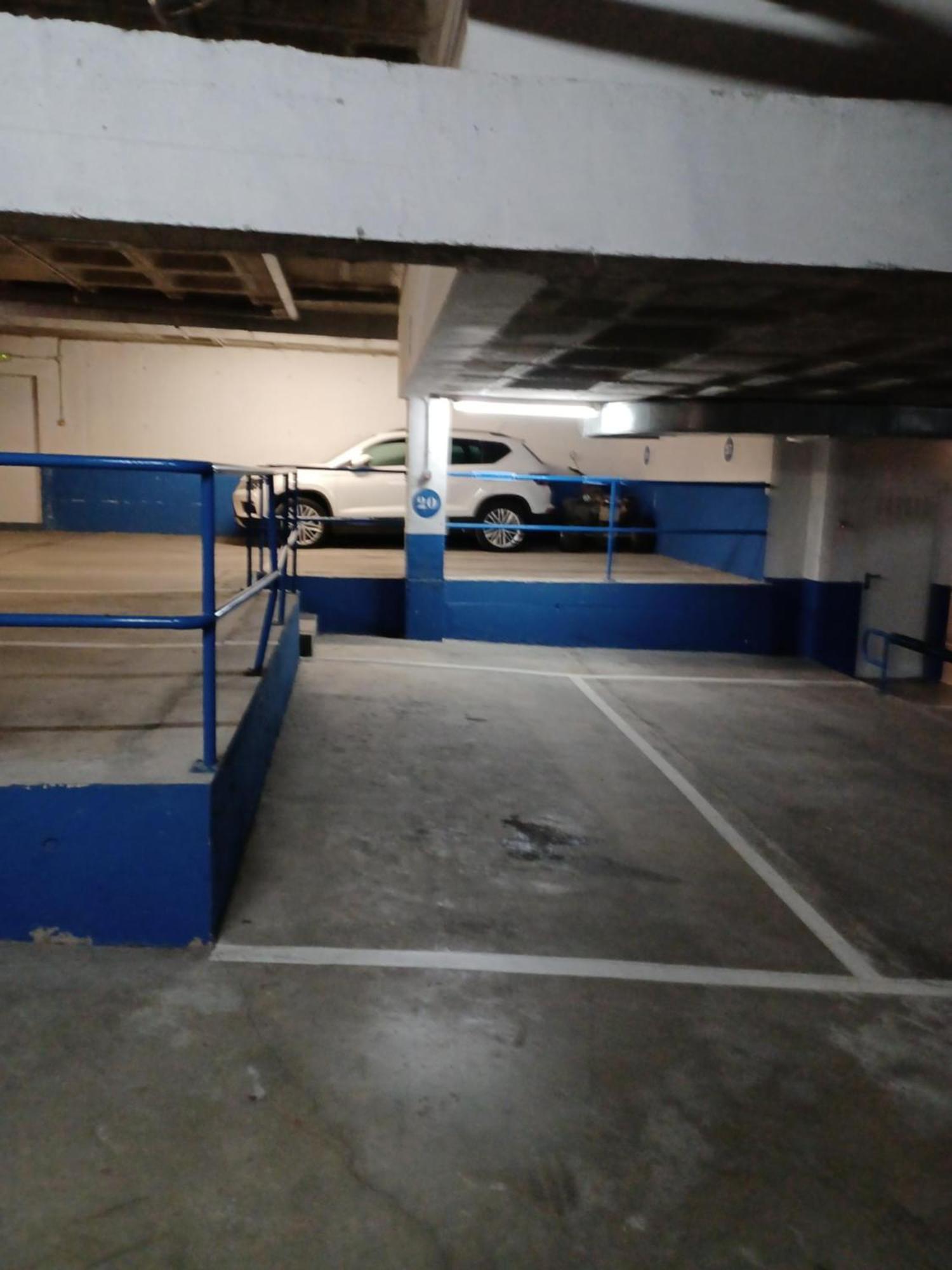 En El Pleno Centro De Biescas Con Garaje, Ascensor Y Wifi Apartment Ngoại thất bức ảnh